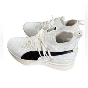 Puma Clyde Court GW Jr White Mesh Sneakers with Black Stripe, size  5.5
